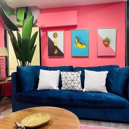 Amazinn Places Casco Viejo Pink Desing And Pool IX Panama by Eksteriør bilde