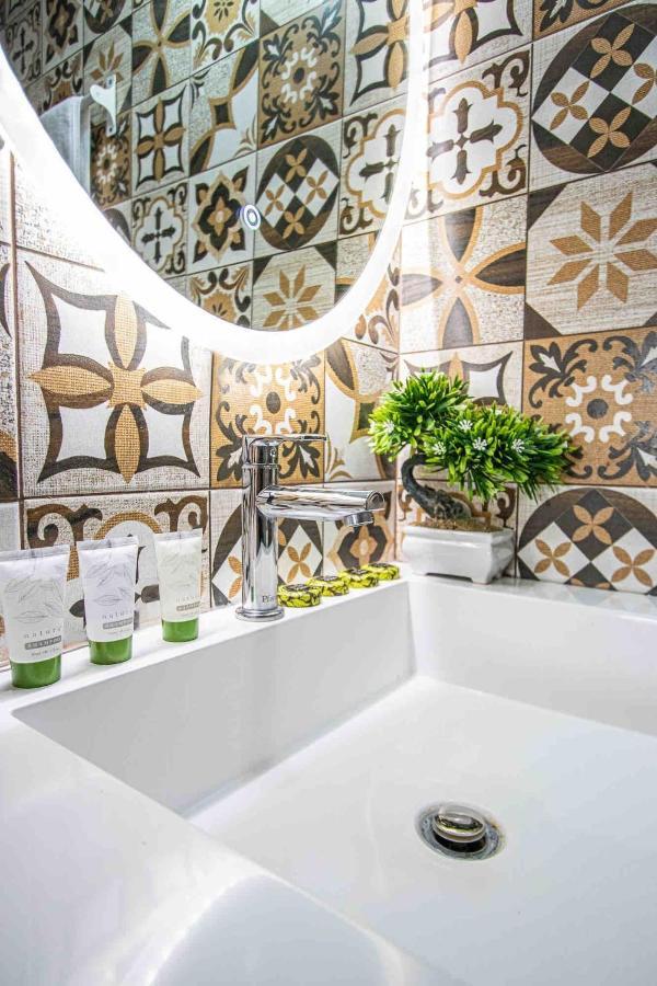 Amazinn Places Casco Viejo Pink Desing And Pool IX Panama by Eksteriør bilde