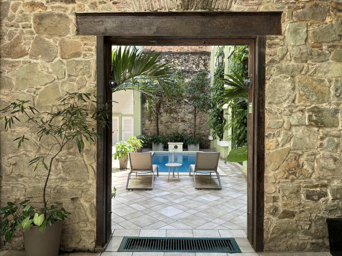 Amazinn Places Casco Viejo Pink Desing And Pool IX Panama by Eksteriør bilde